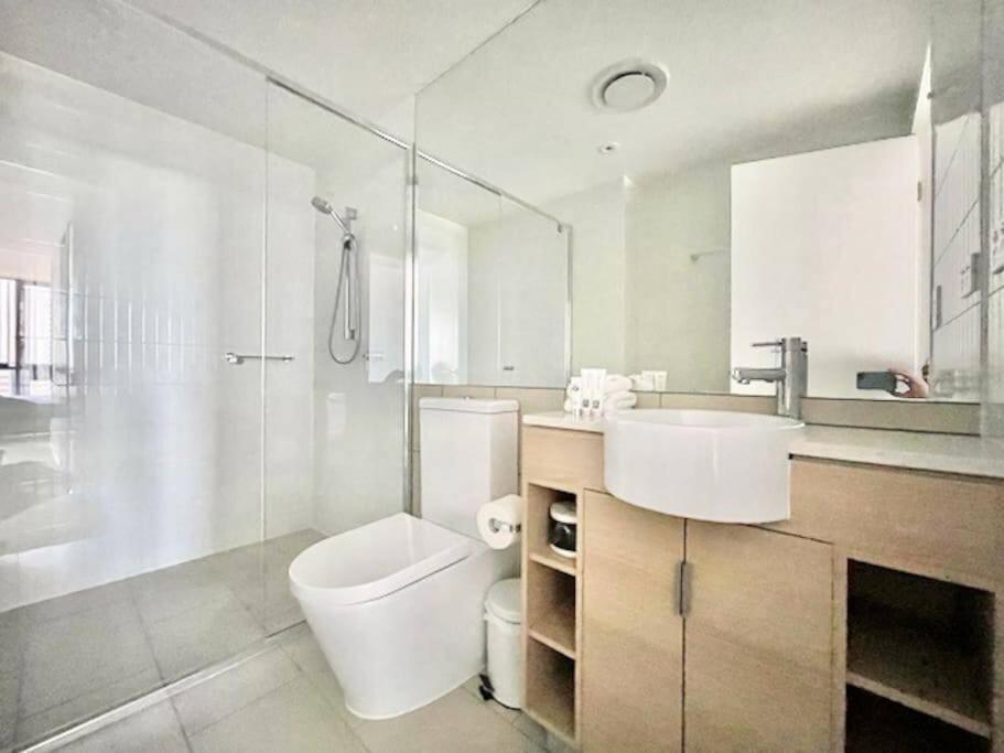 Broadbeach Apartment Level 10 With Beach Views Gold Coast Esterno foto