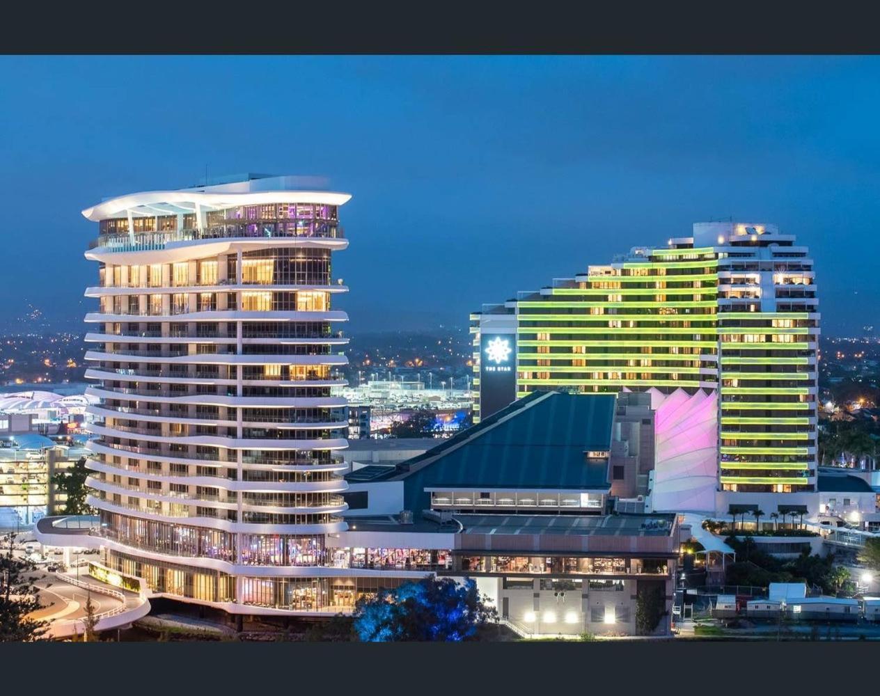 Broadbeach Apartment Level 10 With Beach Views Gold Coast Esterno foto