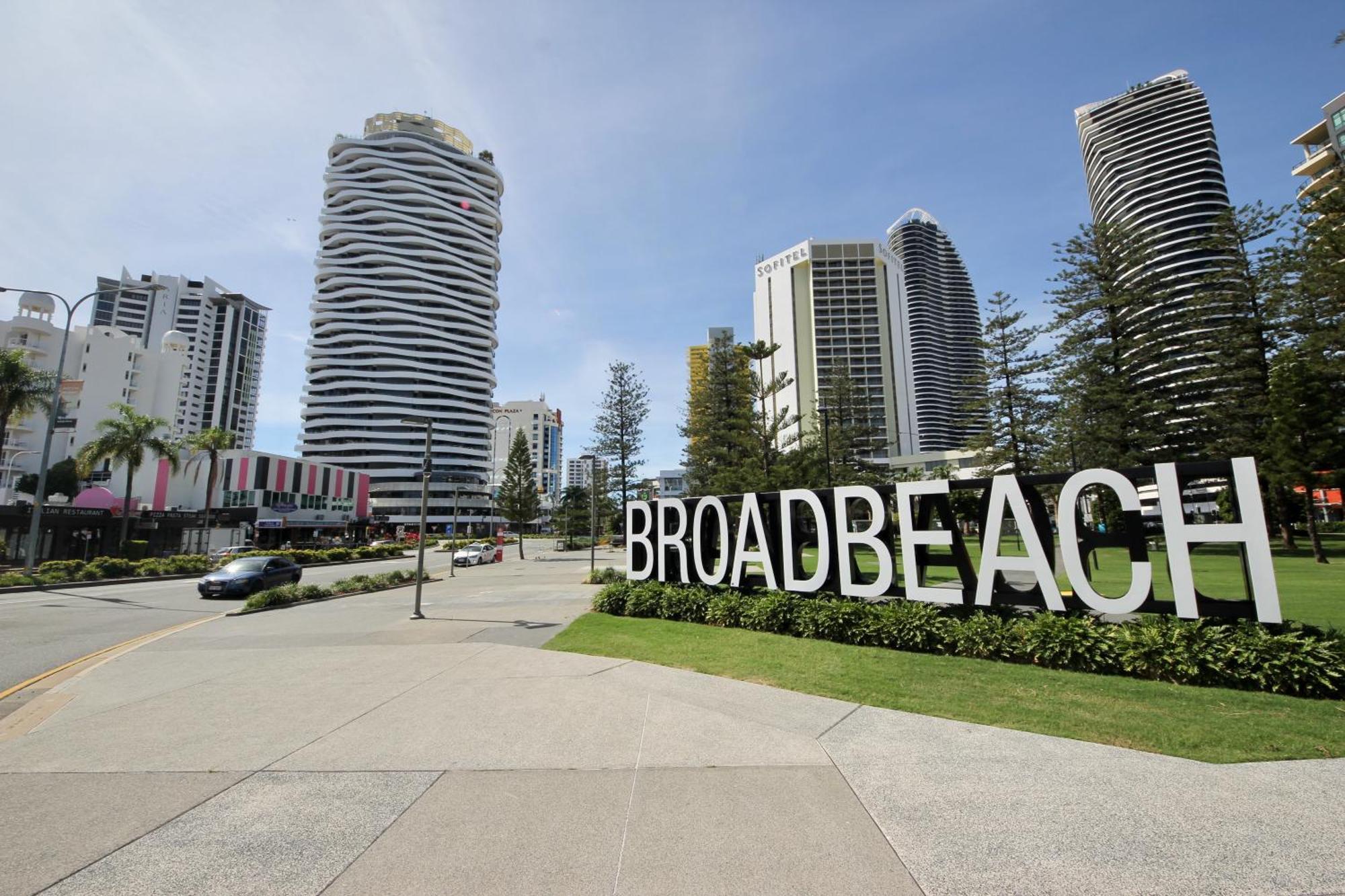 Broadbeach Apartment Level 10 With Beach Views Gold Coast Esterno foto